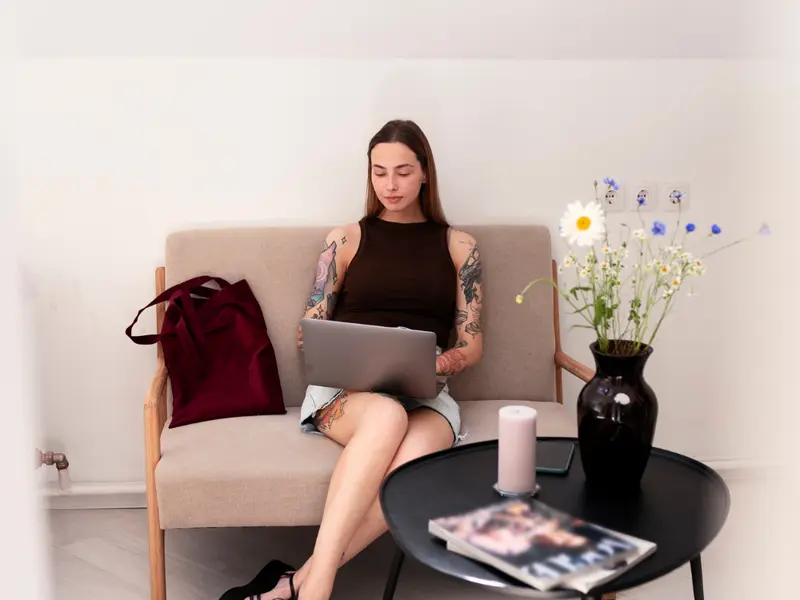 Amenajarea unui apartament studio: soluții creative pentru a optimiza fiecare metru pătrat și a crea un spațiu funcțional și estetic