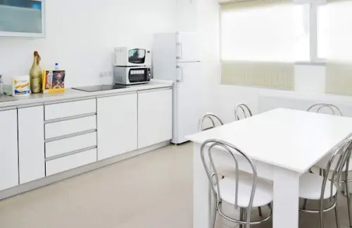 O bucătărie care te reprezintă, începând de la mobilier și până la cele mai mici detalii