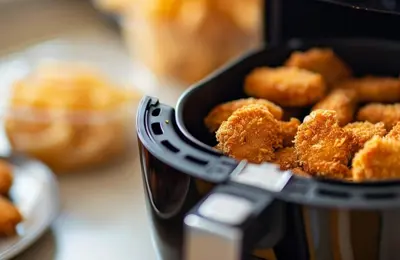 Rețetă Crispy de pui la air fryer: mai sănătos, dar același gust