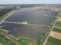 HELLENiQ ENERGY marchează debutul operațional în România: Primele parcuri fotovoltaice au fost conectate la rețea