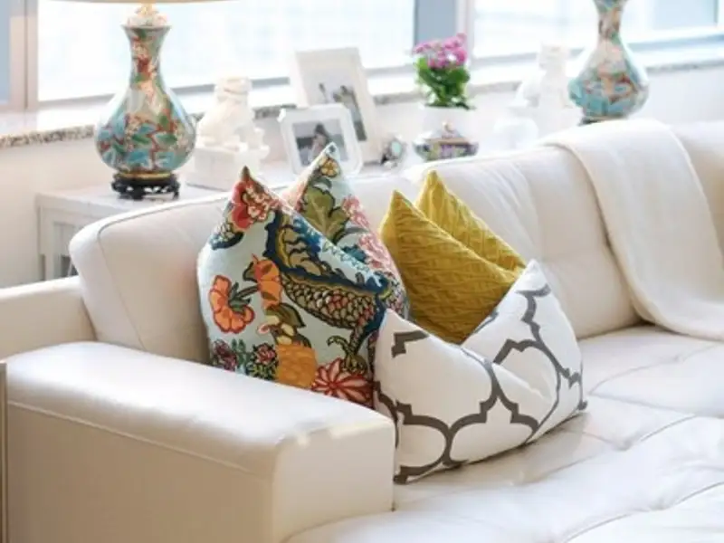 Sfaturi utile: cum se curata mobila din piele