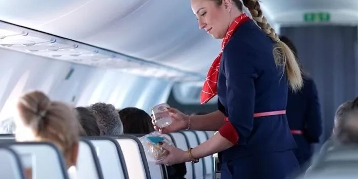 AnimaWings include un meniu rece în prețul biletului pentru zborurile interne