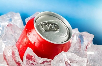 O singură doză de suc dietetic poate fi mai dăunătoare decât pare – efecte neașteptate asupra organismului