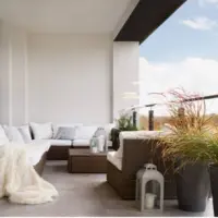 Transformă-ți balconul într-o oază urbană: idei simple pentru un colț verde de vis