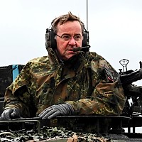 Germania ar putea să trimită soldaţi în Ucraina. A declarat ministrul german al Apărării