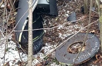 Războiul se apropie de graniţa cu România. O dronă cu explozibil a căzut într-o curte: „Dar românii ce au făcut, câte șchije de la drone au căzut?”