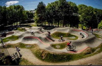 Primăria Sectorului 1 a transmis că un nou parc va fi construit în Sectorul 1. Acesta va avea și o pistă pumptrack