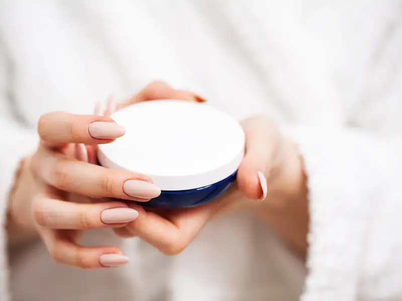 Cum să îți îngrijești pielea în fiecare sezon