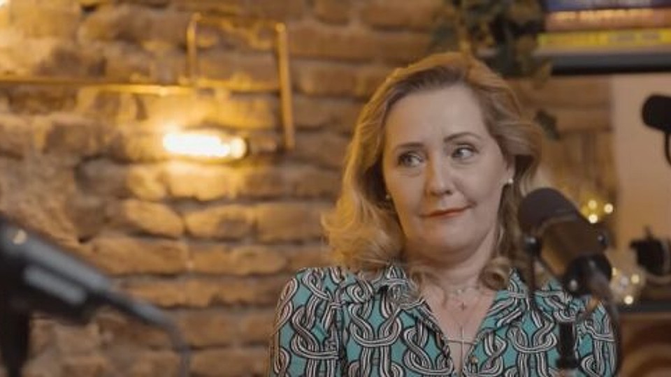 VIDEO | Elena Lasconi spune secretul lui Polichinelle: Anularea alegerilor a fost o lovitură de stat | Pe 6 decembrie, fosta candidată USR nu a mișcat un deget față de decizia CCR