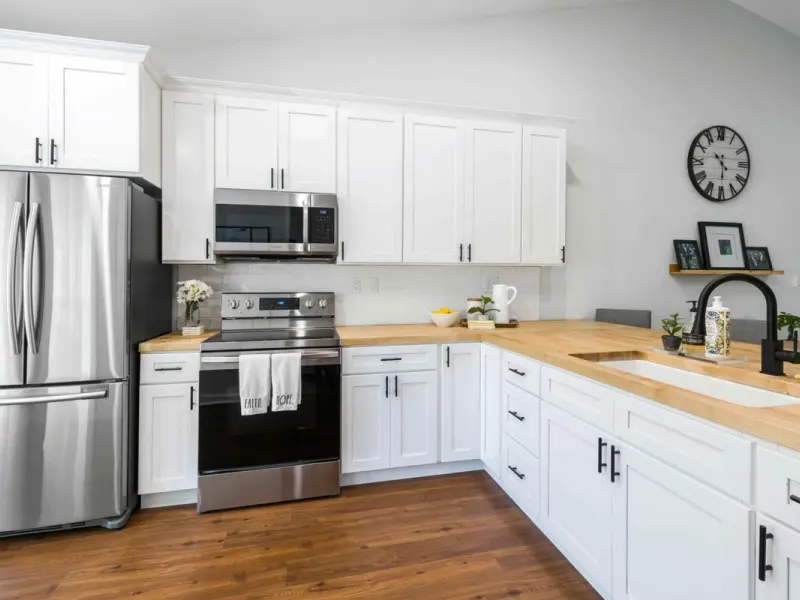 Cum alegi chiuveta de bucătărie potrivită pentru stilul și nevoile tale