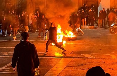 Represiunea din Iran a lăsat în urmă 16.500 de morți și 330.000 de răniți