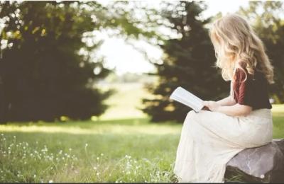 Pe 5 iulie 2023, în grădina Muzeului Național al Literaturii Române, va avea loc „Petrecerea Cititorilor”