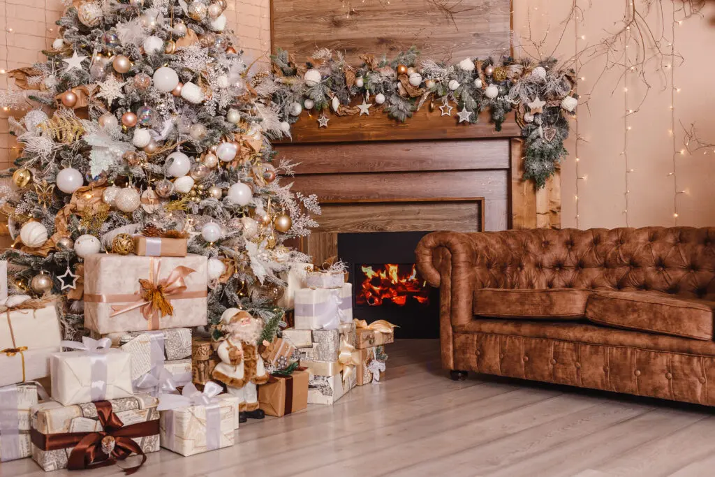 Sfaturi de Crăciun: Pașii pentru decorarea perfectă a bradului