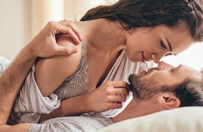 ( P) Primul pas către o viață sexuală împlinită este comunicarea. Al doilea Intimax