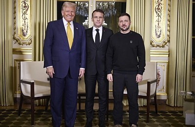 Europenii și americanii se întrec în planuri de pace. Al cui e mai bun?