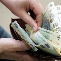 Curiosul caz al angajaţilor Primăriei Slatina cărora le-au fost mărite salariile pentru doar 12 zile