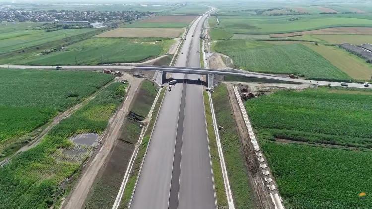 Miercuri, 14 august, a fost semnată recepția lucrărilor pentru tratarea solului contaminat de pe traseul Autostrăzii Transilvania