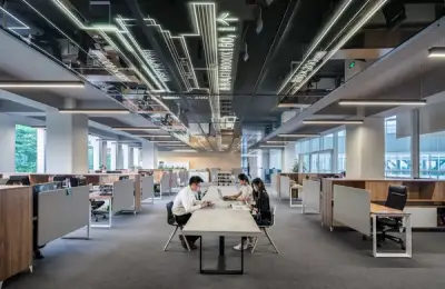 Design Trends for Offices in 2025: What Shapes the Future of Workspaces?