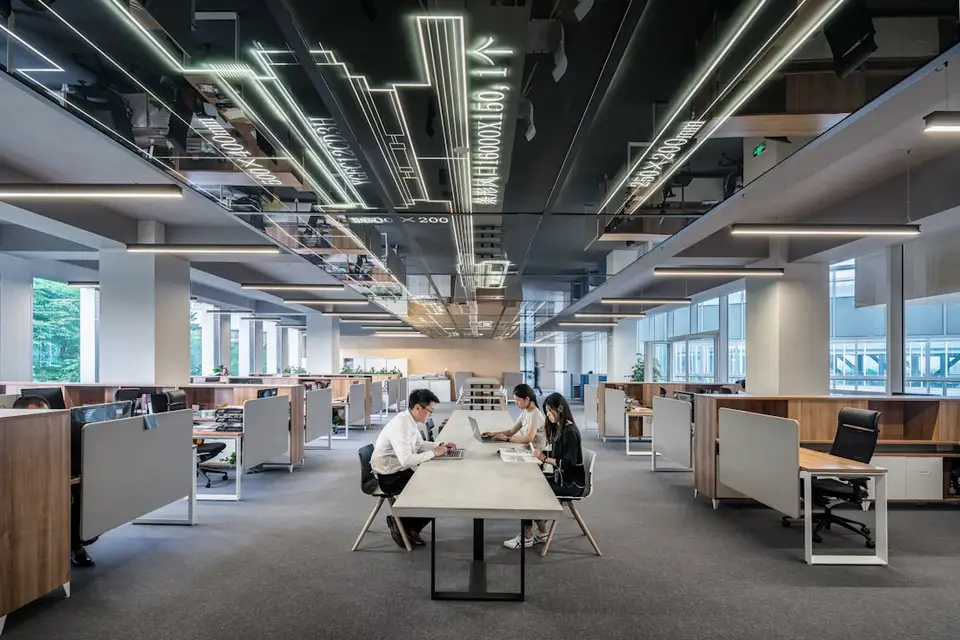 Design Trends for Offices in 2025: What Shapes the Future of Workspaces?
