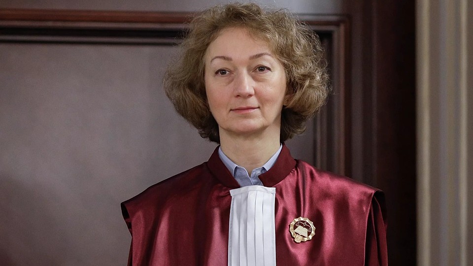 Simina Tănăsescu este noul președinte al CCR. E prima femeie care ocupă această funcție de la înființarea Curții