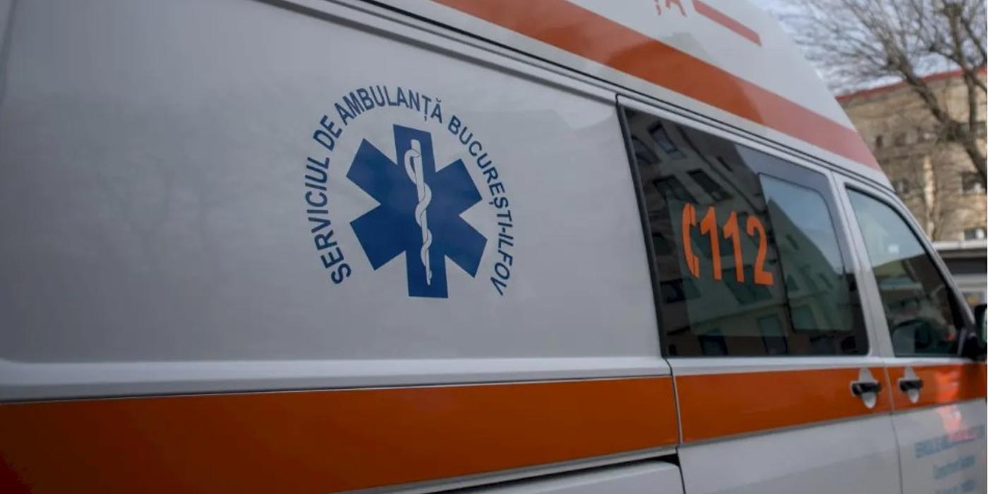 Incident tragic, miercuri seară, în Otopeni. Un băiețel a murit după ce o poartă metalică a căzut peste el