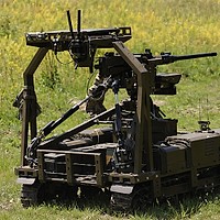 Tehnologia schimbă războiul din Ucraina. Roboții înarmați, tot mai prezenți pe front