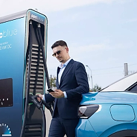 Parteneriat strategic pentru mobilitate verde: PPC Blue instalează 100 de puncte de încărcare în rețeaua Selgros