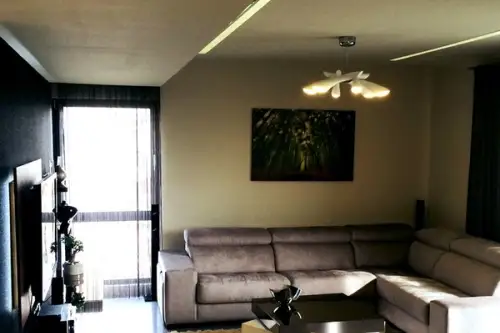 Uptown Apartment, o locuinta din Bucuresti amenajata in stil neo-pop