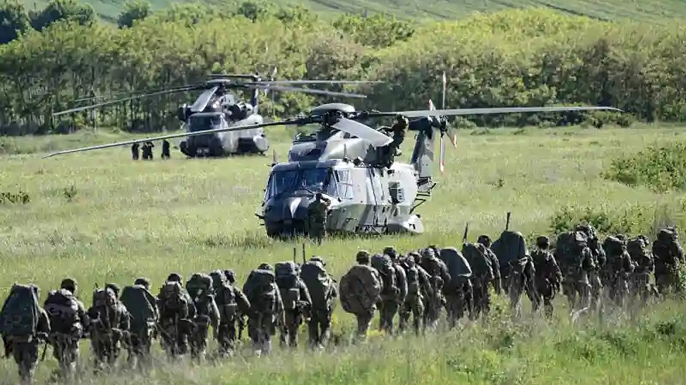 „Rusia își va muta forțele la granița NATO”. Țările de pe flancul estic, inclusiv România, fac eforturi pentru consolidarea securității în regiune