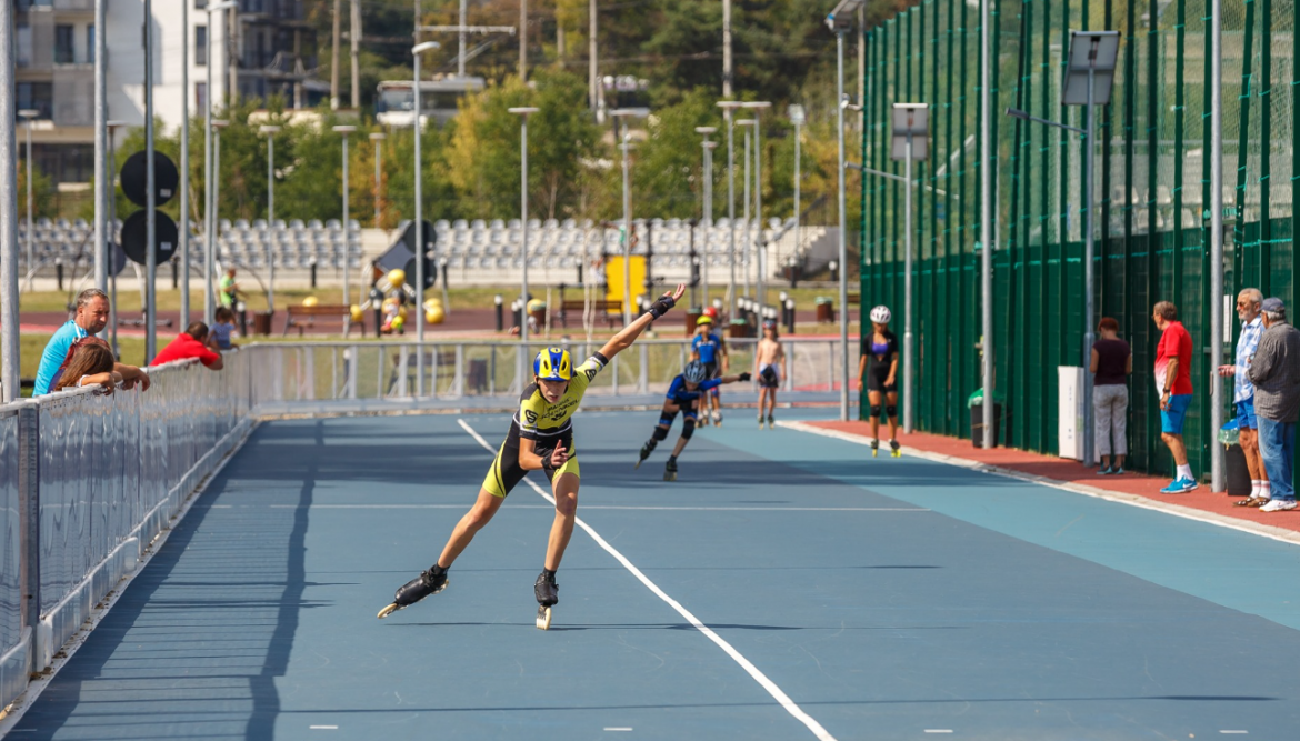 Vouchere pentru activități sportive pentru elevii din clasele a IX-a din școlile clujene