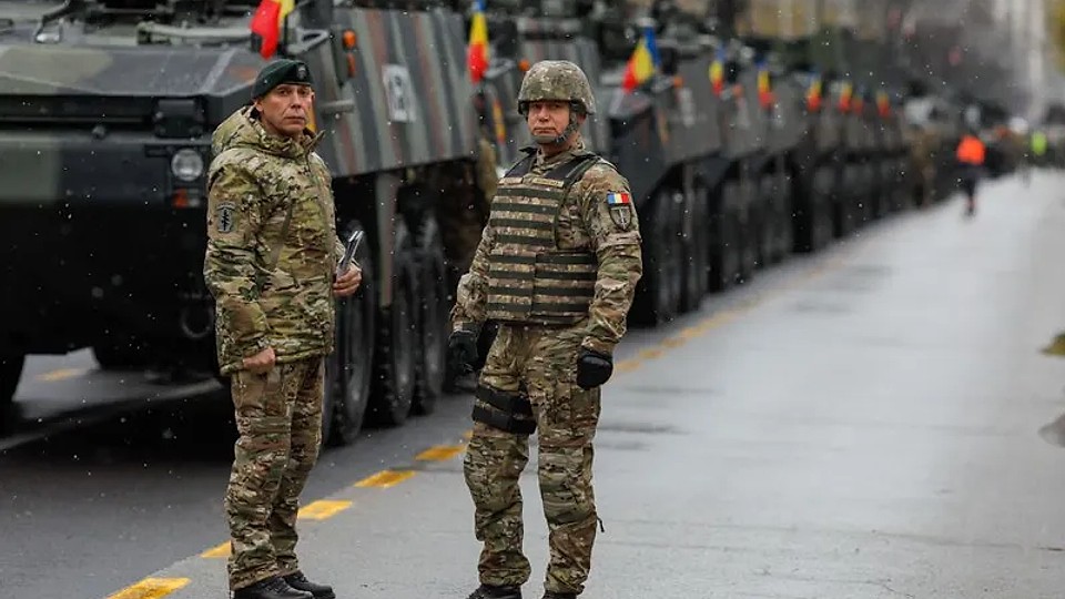 Trump zguduie NATO: Vrea să folosească Articolul 5 pentru securizarea graniței cu Mexicul