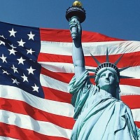 Americanii râd de francezi: Fără noi, vorbeați germană