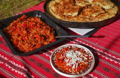 Piperchi țârgâsiti: Gustul care definește sufletul aromânesc