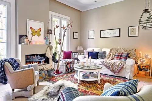 O casa vesela amenajata de sarbatoare