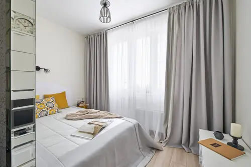 Recompartimentare functionala si amenajare in tendinte pentru un apartament cu o camera