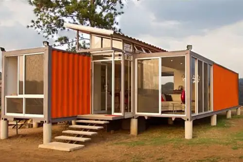 In Bucuresti se vor construi 100 de locuinte din containere maritime