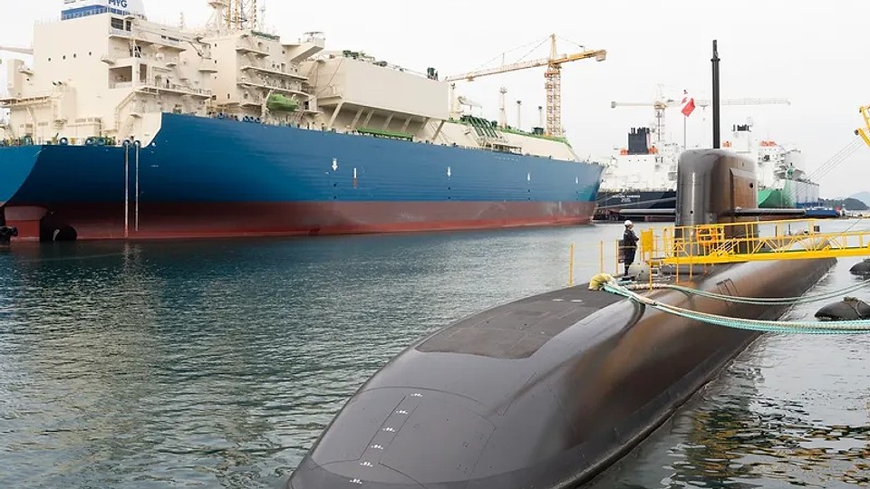 România trebuie să cumpere submarine de 2.000.000.000€ să apere Marea Neagră. Polonia, Suedia și-au luat deja