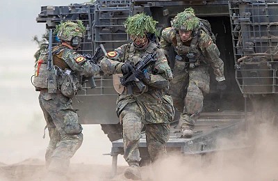 Evaluare Pentagon: NATO european depășește mult Rusia la scară economică. Poate apăra singură Flancul estic
