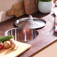 Cum sa construiesti un cos pentru deseurile din bucatarie