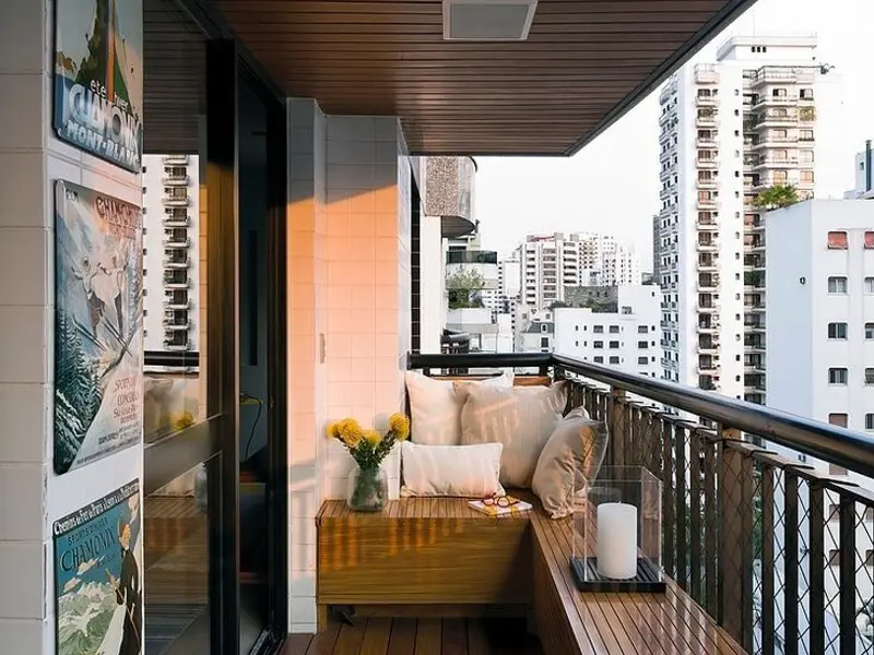 Balconul si terasa doua spatii cu potential pentru amenajarile urbane