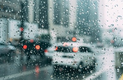 Prognoza meteo, 20 noiembrie. Temperaturi mai ridicate față de cele înregistrate în ziua precedentă. Ploi slabe în unele zone