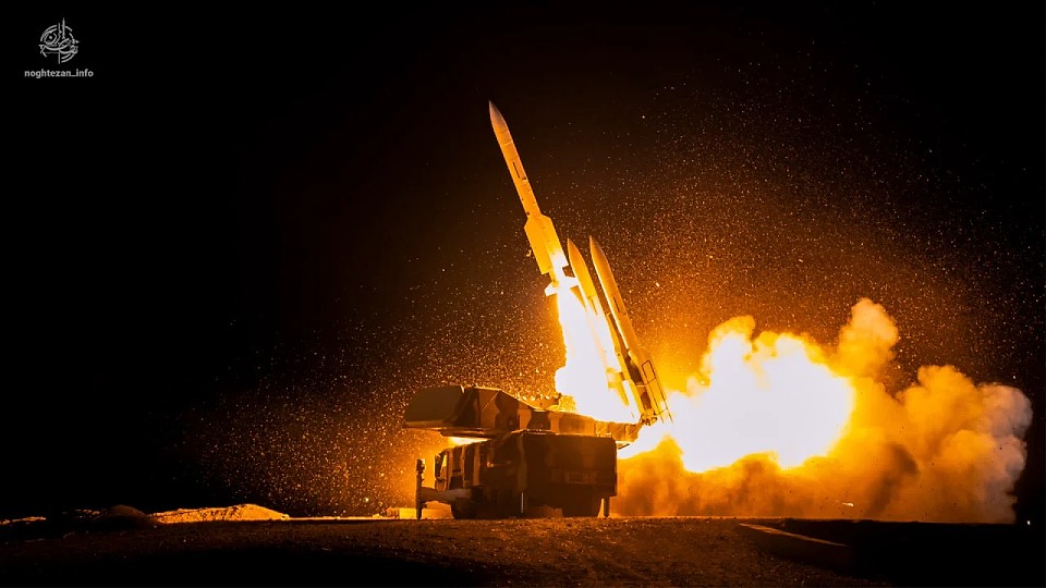 Ofensiva Israelului nu se oprește. Iranul, bombardat din toate direcțiile