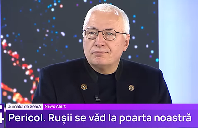 VIDEO | Dialog halucinant la Digi24: Iulian Fota spune răspicat că suveraniștii ar trebui pedepsiți și trimiși primii pe front. Alt invitat e supărat că aceștia pun bețe-n roate pregătirii de război: Dacă se duc și se predau nu ne ajută cu nimic!