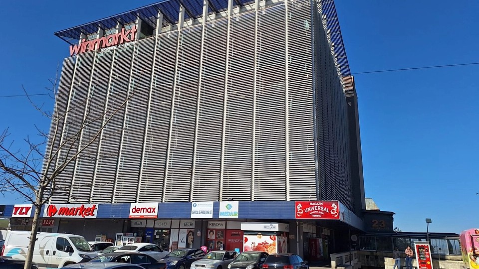 Tranzacție imobiliară la Slatina: Centrul Winmarkt, vândut de italienii de la IGD pentru 2,4 milioane de euro