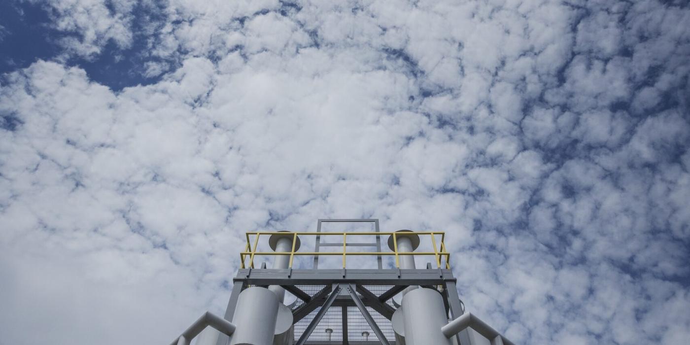 POLITICO: România pariază pe mini-reactoarele nucleare, în timp ce era cărbunelui a ajuns pe marginea prăpastiei. Este un experiment pe care alţii din Europa îl urmăresc îndeaproape, însă există obstacole şi scepticism