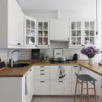 43 de mp amenajati in stil scandinav pentru un cuplu de tineri