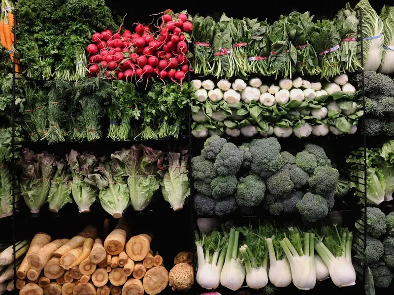 De la cafeaua de dimineață la produsele pentru cei mici – totul pe Geneza