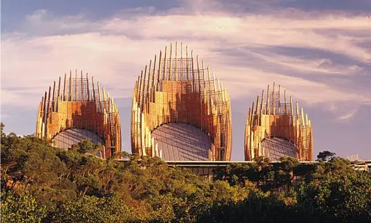 Complexul Cultural Tjibaou, inspirat din cultura traditionala creatie Renzo Piano