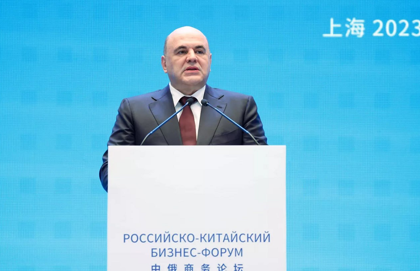 Premierul rus Mihail Mişustin salută, la Shanghai, legăturile Rusiei cu China şi vrea o creştere a nivelului schimburilor comerciale