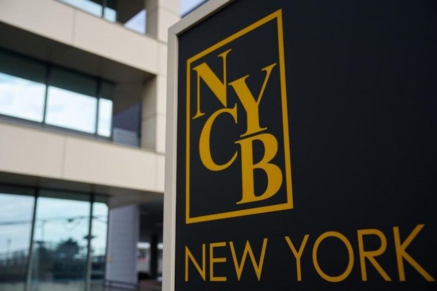 Acţiunile băncii americane New York Community Bancorp, aflată în dificultate, au scăzut miercuri cu peste 40%